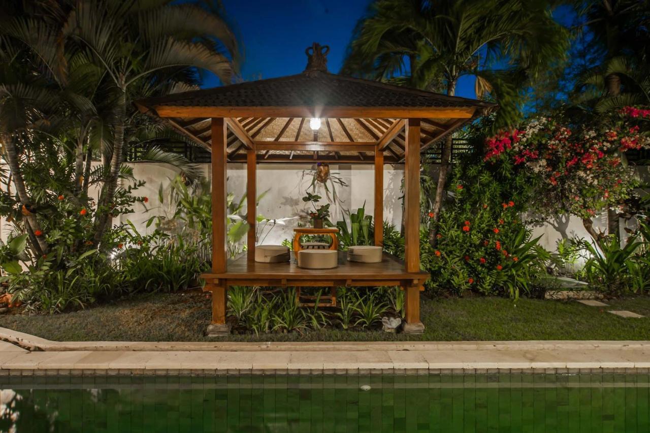 Coco Poco Villa Seminyak Eksteriør billede